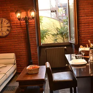 https://style-apartment-milano.it-lombardy.com